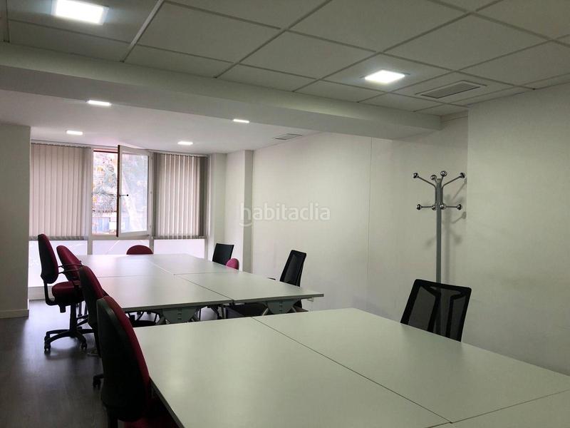 Foto fe952f12-e942-459f-8b45-f0341008adcf. Alquiler local comercial amplia oficina en el centro . en Alicante