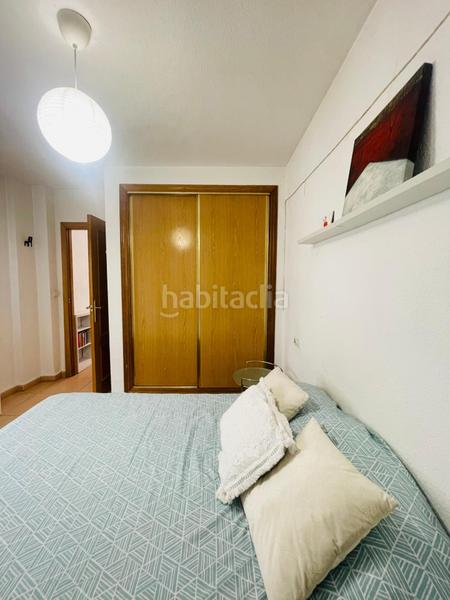 Foto 550aa249-fe97-4c82-9631-7213f910cbb5. Location appartement avec chauffage dans San Antón Alicante