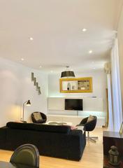 Location Appartement  Calle de san vicente. Estupenda vivienda en la zona de san antón.