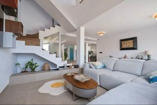 Maison jumelée à Santa Faz. Espectacular chalet adosado en alquiler con opcion a compra zona