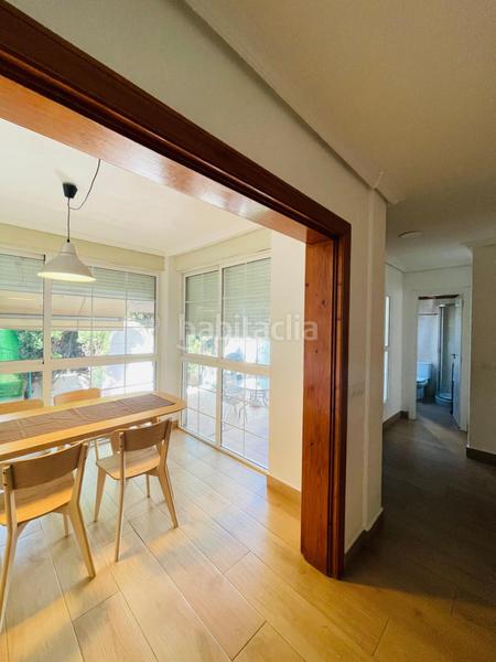 Foto 47b711e1-561b-43a3-9b85-2436a549e9d8. Lloguer casa adossada amb calefacció aparcament piscina a Alicante