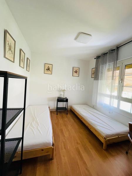 Foto 54c3cf13-9f35-44a6-bdb3-ff9e6ea08f74. Miete reihenhaus mit heizung parking pool in Cabo de las Huertas Alicante