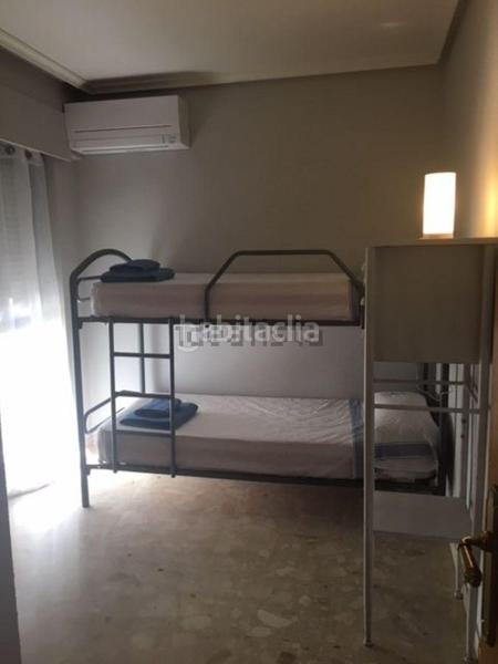 Foto 87a2ceef-a73b-4c80-a826-d405301452fe. Affitto appartamento con piscina in Campello Playa Campello (el)