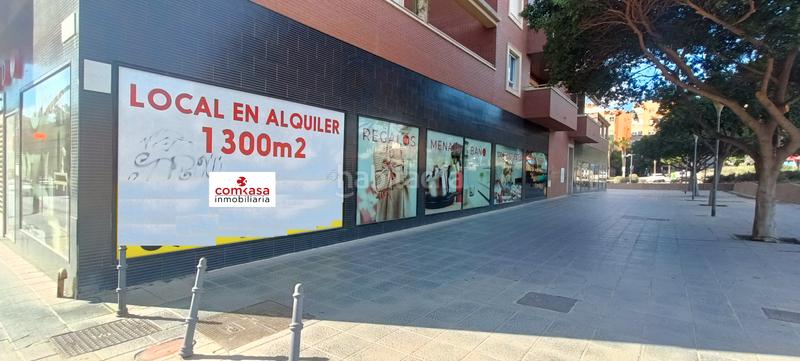 Foto 194b6996-e09a-41af-9338-9f9b202609e4. Alquiler local comercial en carretera de ronda 387 se alquila magnifico local de 1.300m2. en Almería