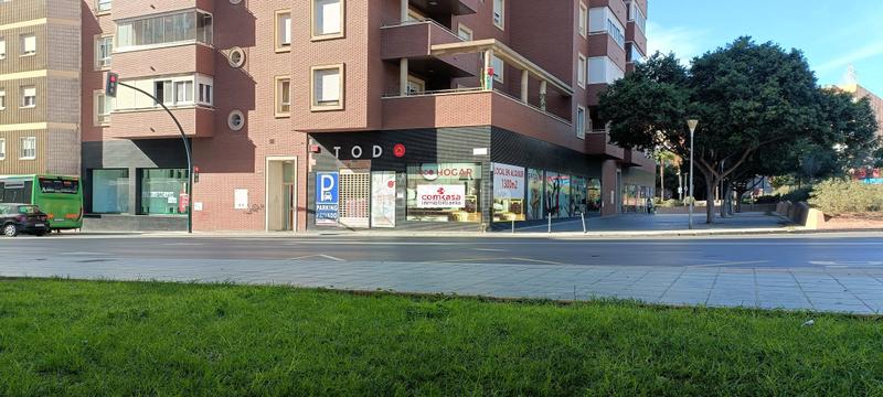 Foto b3cc35cc-ff57-4224-8fdc-ba08a5288004. Miete geschäftsraum in carretera de ronda 387 in Barrio Alto - San Félix Almería