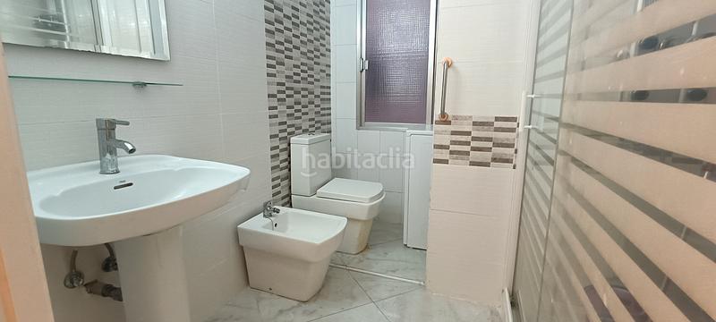 Foto e4c74153-15ed-4a8d-9710-6c6d496f16f4. Appartamento in calle san leonardo 23 in Plaza de Toros - Santa Rita Almería