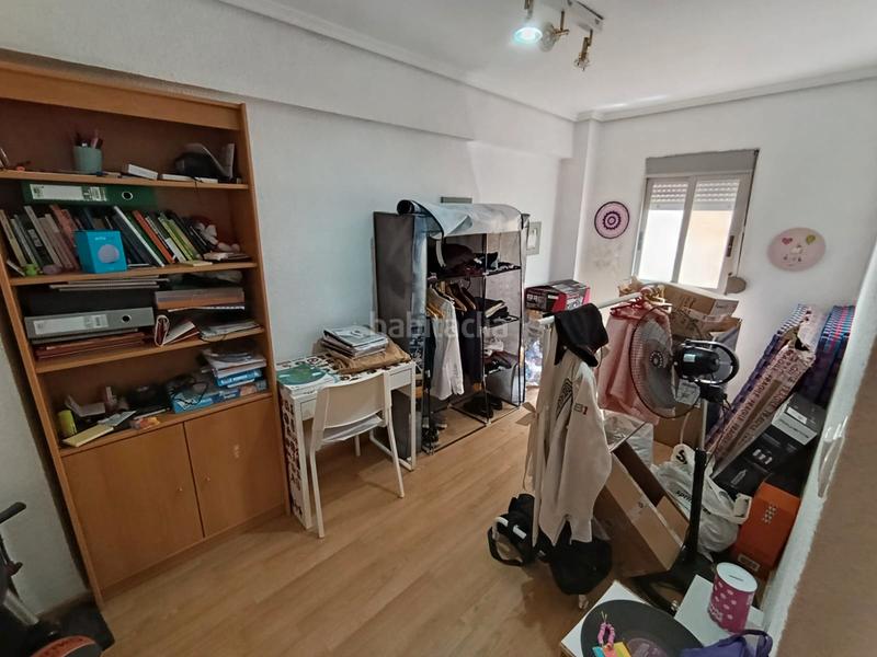 Foto 54be06a0-4f4a-40de-99de-035ca50d906e. Etagenwohnung in Torrefiel Valencia