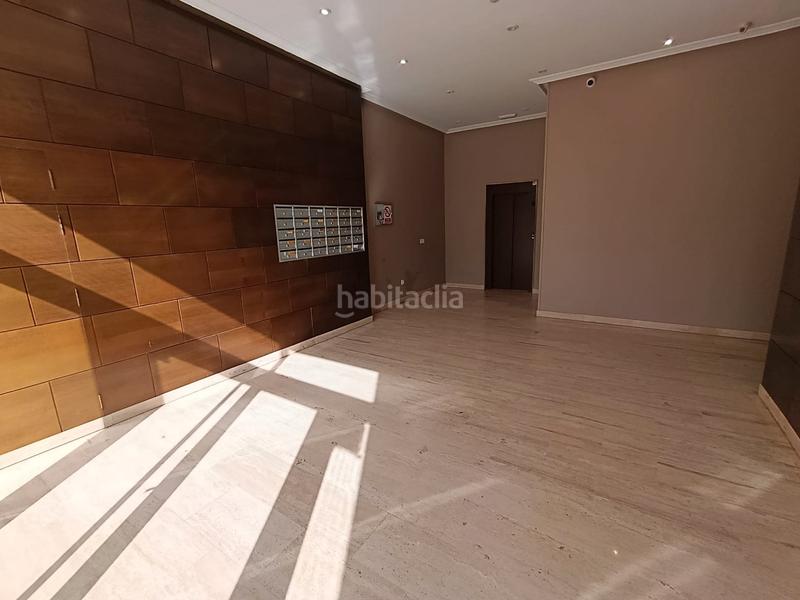 Foto dc8272a8-8aa7-4a61-8cd2-b66e49322e01. Affitto appartamento con parcheggio in Penya-Roja - Avda. Francia Valencia