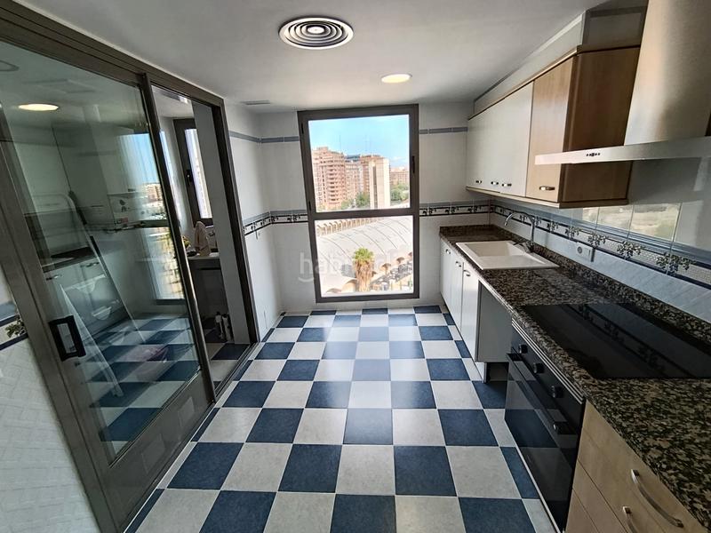 Foto 34a91458-6c69-412b-be0c-8c513ead5955. Location appartement avec parking dans Penya-Roja - Avda. Francia Valencia