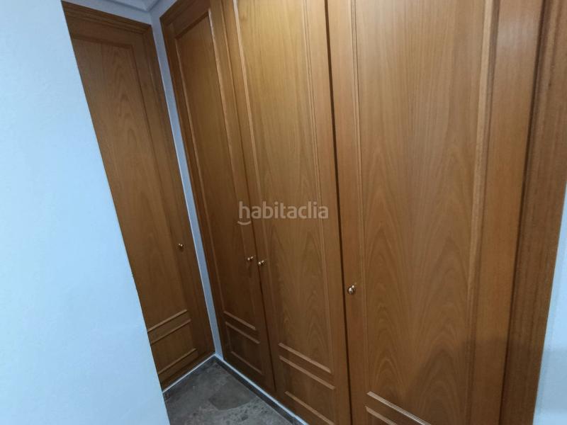 Foto 19de47eb-3f37-425b-97ca-e875c7a61f6a. Miete etagenwohnung mit parking in Penya-Roja - Avda. Francia Valencia