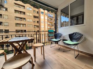 Flat in Plaça del Cedre