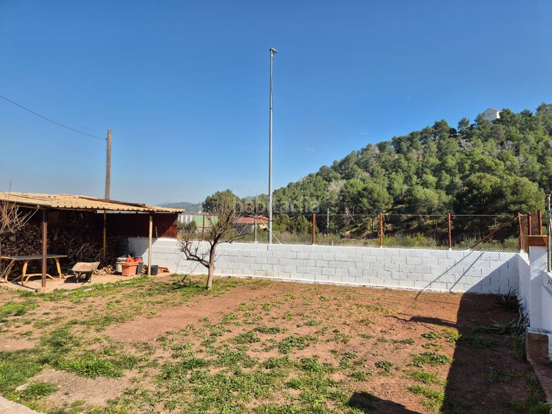 Foto a8f2c82d-be6b-4c69-bb45-8dc94885e3d8. Xalet amb aparcament a Gilet