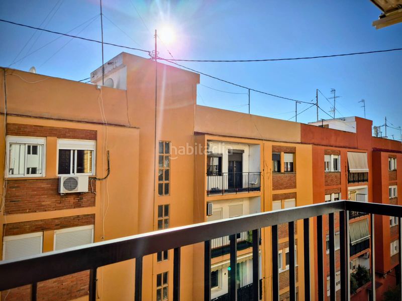 Foto a24d333b-d748-44ca-8355-7f0a00767c41. Pis a Almàssera