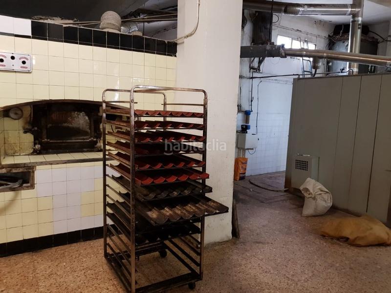 Foto c048bd7a-07dc-46ad-8dbb-e320ffa7340a. Locale commerciale in Centre Reus