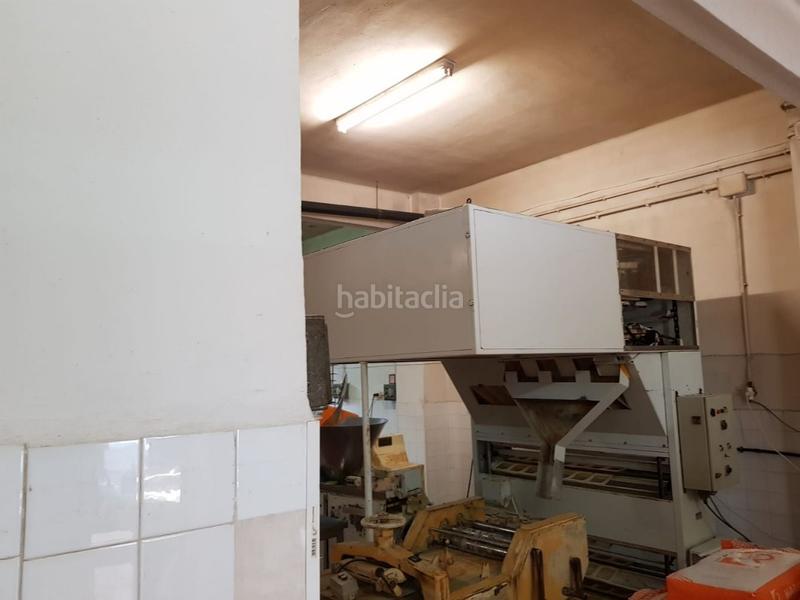 Foto f544ca5f-3886-438e-b31a-64f664f6273e. Locale commerciale in Centre Reus