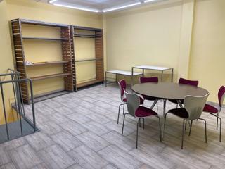 Oficina a Llevant. Local en galerias riera aragó, reus