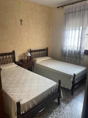 Maison à Castellvell del Camp. Finca en venta con casa