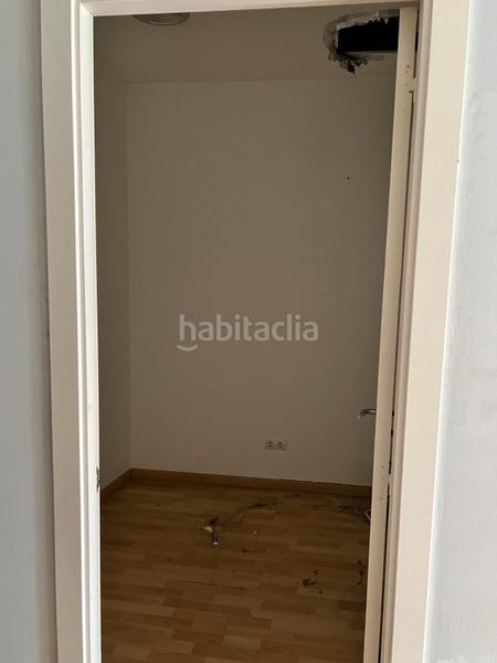 Foto 6c9e5b7f-7801-4fc8-8878-692c8eeb4c52. Local comercial local en venta o alquiler en Ponent Reus