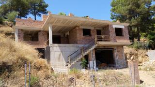 Maison à Riudecanyes. Unifamiliar aislado en construccion para vender