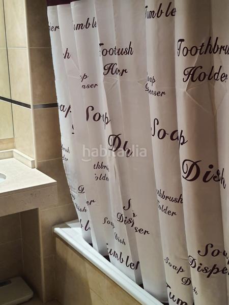 Foto 8276efe0-1ebe-4fcb-a041-5ed6e71de9bc. Lloguer pis amb calefacció a Llevant Reus