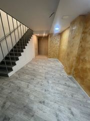 Business premise in Centre. Local en venta galerias riera
