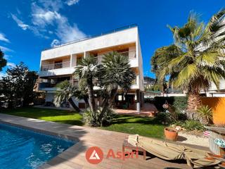 Chalet in Ciutat Diagonal