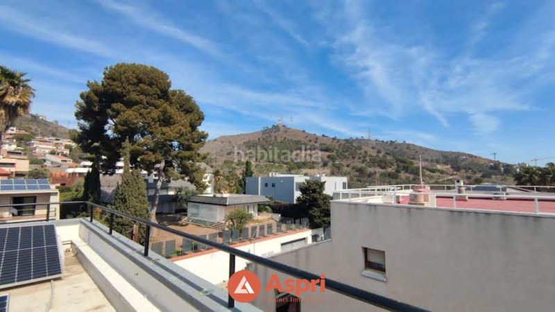 Foto b4bbb0f5-c6f2-48aa-b496-c7875c0ce766. Chalet avec cheminée chauffage parking piscine dans Esplugues de Llobregat