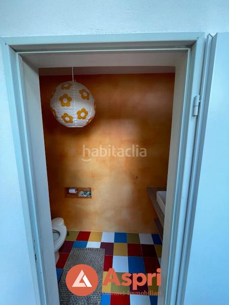 Foto a5f54324-29f0-4fb3-9224-507a644568e6. Chalet en Ciutat Diagonal Esplugues de Llobregat