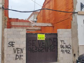 Terreny residencial  Carrer de la canaleta