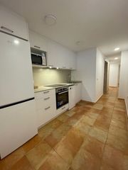Miete Etagenwohnung in Verges. Piso obra nueva
