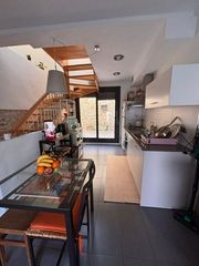 Maison à Torroella de Montgrí. Casa con inquilino ideal inversor