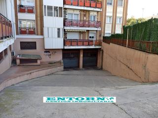 Aparcament cotxe a Santa Perpètua de Mogoda. Plaza de garaje para coche en zona supeco !!