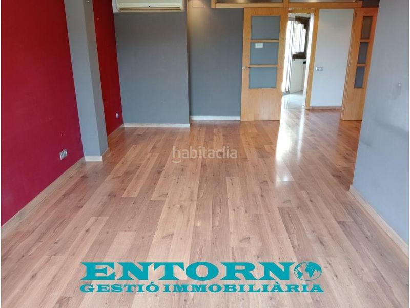 Foto a2cc1f2b-98bf-4061-ab00-233b4e131ed3. Piso amplio piso seminuevo en can pantiquet! en Col·legis Nous Mollet del Vallès
