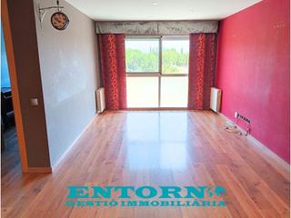Appartement à Col·legis Nous. Amplio piso seminuevo en can pantiquet!