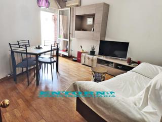 Etagenwohnung in Santa Perpètua de Mogoda. Piso ideal parejas o singles en excelente zona del pueblo.