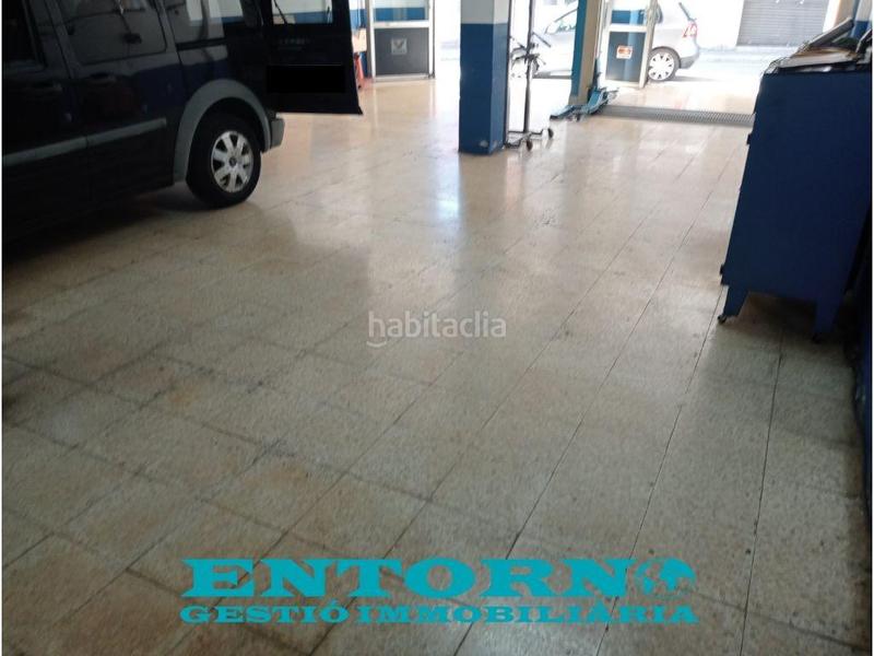 Foto 80906768-9522-4c0b-8391-d1284af3dfed. Local comercial amplio local en mollet en Col·legis Nous Mollet del Vallès