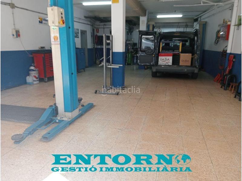 Foto b20e0b89-2593-4be5-a825-bb2c46bebf3a. Local comercial amplio local en mollet en Col·legis Nous Mollet del Vallès