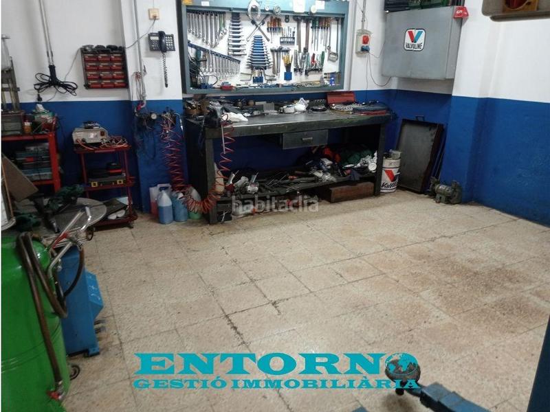 Foto e524a451-50bf-49c2-8ad0-ab1b7094e292. Local comercial amplio local en mollet en Col·legis Nous Mollet del Vallès