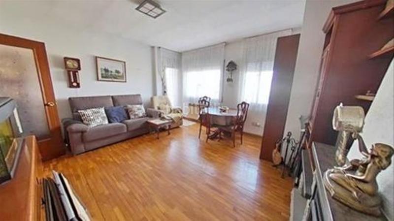 Foto 4e510798-6ab1-41af-808d-9e801e6e7d50. Zweistöckige wohnung mit heizung parking in Santa Perpètua de Mogoda