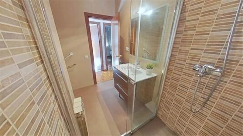 Foto 838f6d9c-a5d3-4002-b9ce-cfcf738e3dfa. Zweistöckige wohnung mit heizung parking in Santa Perpètua de Mogoda