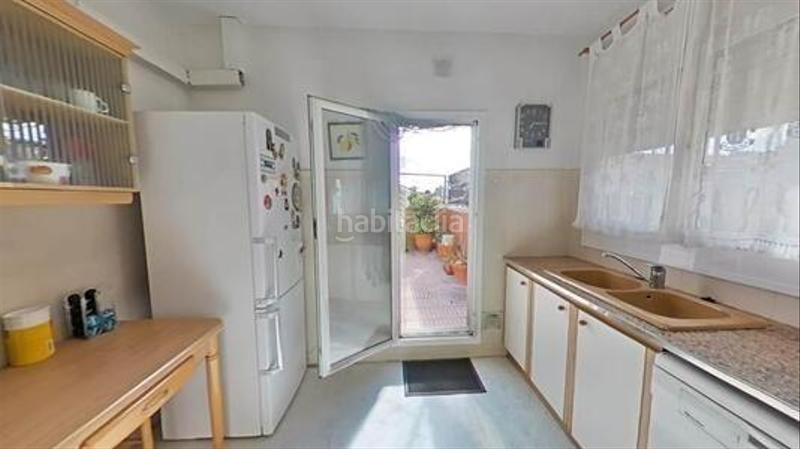 Foto 8b1438fa-0014-476b-9d81-686eb796f428. Zweistöckige wohnung mit heizung parking in Santa Perpètua de Mogoda