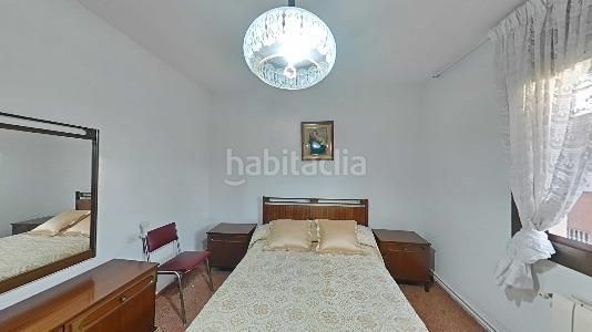 Foto 37d2b1f8-cd89-45f4-bef2-308060c34304. Casa amb calefacció aparcament a Polinyà