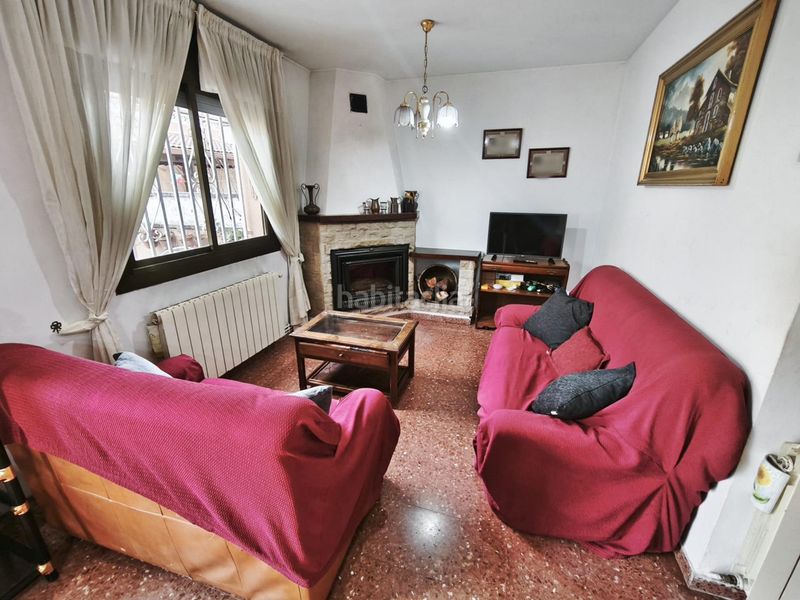 Foto 4c4eb286-2e64-4aab-a759-ad907ad1050a. Casa amb calefacció aparcament a Polinyà