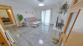 Pis a Santa Perpètua de Mogoda. Piso reformado en finca con ascensor en can filuà