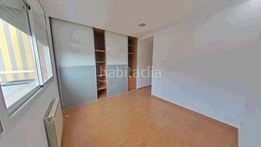 Foto f2f1595c-d200-44a2-9217-358826da854f. Pis amb calefacció aparcament a Polinyà