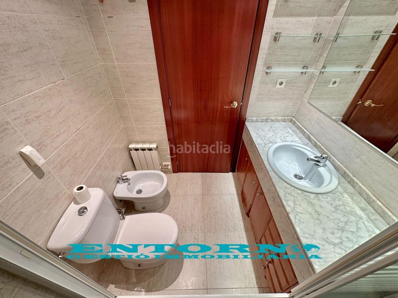 Foto 3fa97d11-f8f5-4cc2-9f50-525b36f7bc23. Pis amb calefacció aparcament a Polinyà