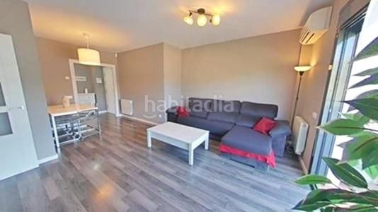 Foto f586afd9-1040-4018-be68-c072c66457dd. Pis amb calefacció aparcament piscina a Polinyà
