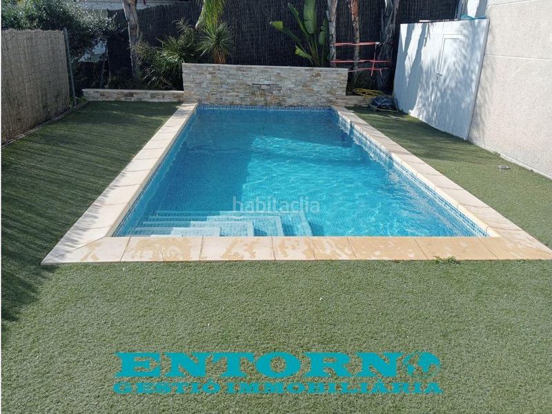 Foto b09aa610-2ebb-4470-9090-c04f51689953. Casa amb calefacció aparcament piscina a Lliçà d´Amunt