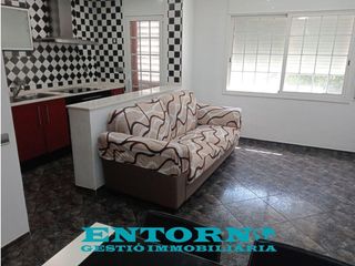 Appartement à Col·legis Nous. Piso totalmente equipado en el centro de mollet