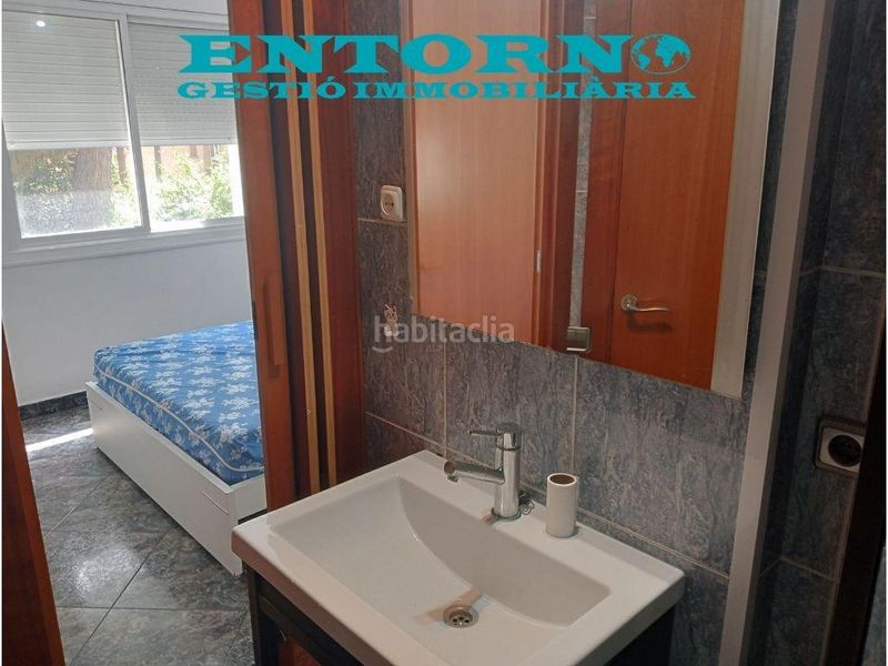 Foto ad403b06-5a31-4328-82e9-14e07a3bfb72. Pis a Col·legis Nous Mollet del Vallès